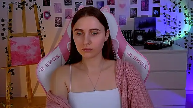 AliceCharmy online show from 01/30/25, 01:21