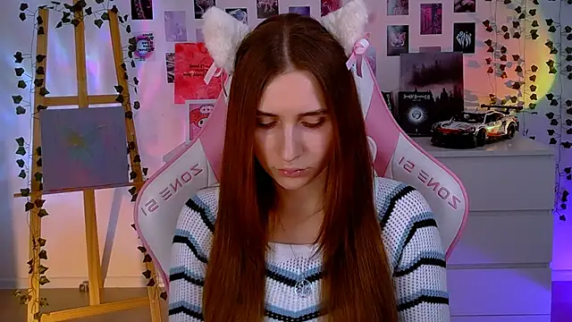 AliceCharmy online show from 02/11/25, 11:54