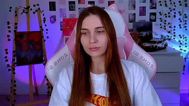 AliceCharmy online show from 02/27/25, 08:53