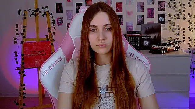 AliceCharmy online show from 03/18/25, 06:48