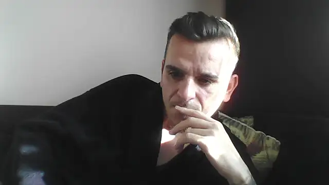 Huge cock22cm online show from 01/19/25, 12:39