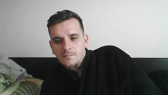 Huge cock22cm online show from 03/05/25, 10:55