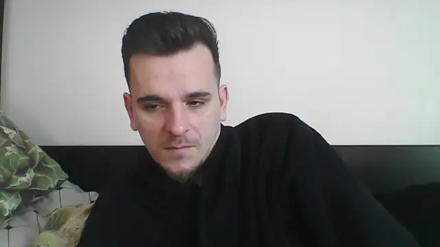 Huge cock22cm online show from 03/06/25, 07:25