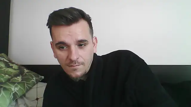 Huge cock22cm online show from 03/09/25, 07:45