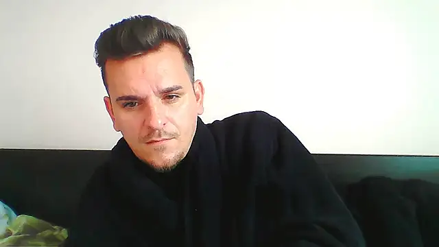 Huge cock22cm online show from 10/31/25, 09:32