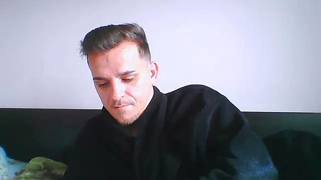 Huge cock22cm online show from 11/12/25, 11:21