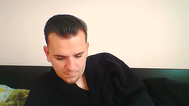 Huge cock22cm online show from 11/17/25, 07:58