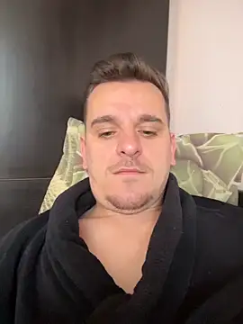 Huge cock22cm online show from 03/20/26, 06:51