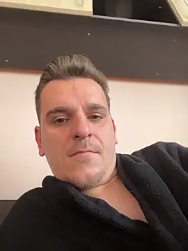 Huge cock22cm online show from 03/24/26, 07:02