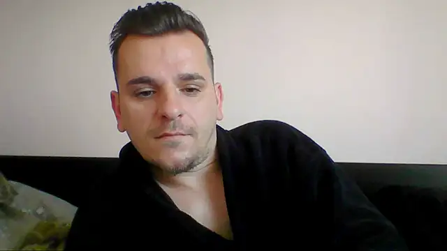 Huge cock22cm online show from 04/19/26, 05:40