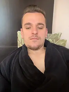 Huge cock22cm online show from 05/05/26, 07:38