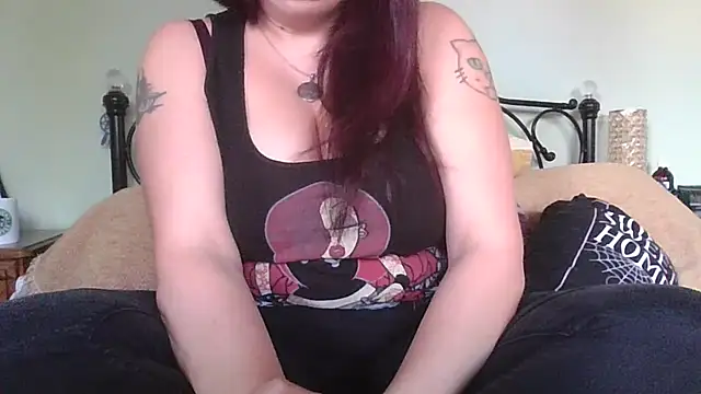 MissKisu online show from 11/13/25, 10:03