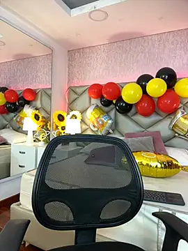 Brenda Garcia online show from 10/01/25, 03:23