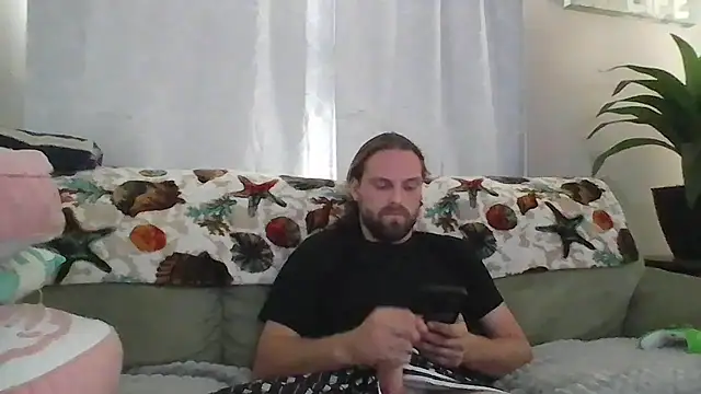 VitaminDrewFl online show from 05/05/26, 06:49