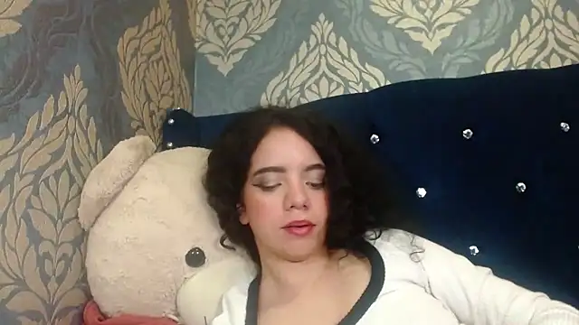 EmmaCowperr online show from 12/29/24, 06:14