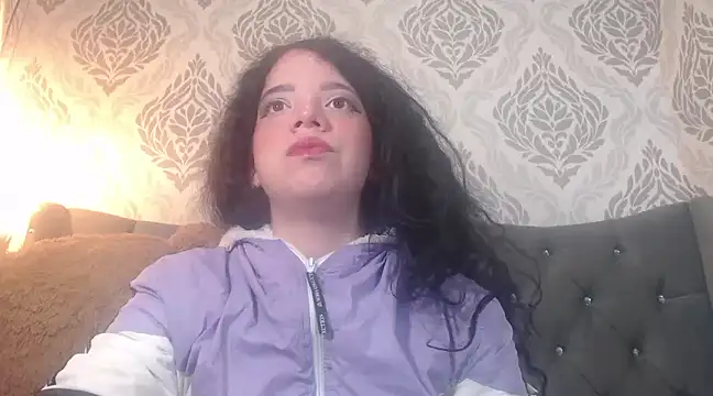 EmmaCowperr online show from 02/26/25, 01:41