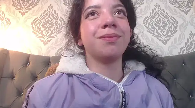 EmmaCowperr online show from 02/26/25, 07:49