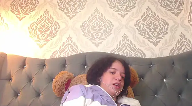 EmmaCowperr online show from 02/27/25, 03:59