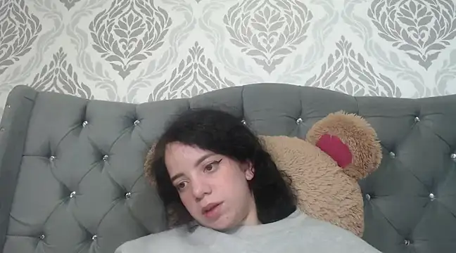 EmmaCowperr online show from 03/03/25, 04:03