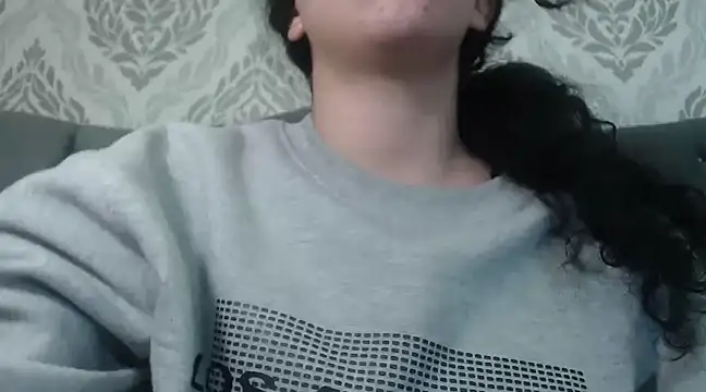 EmmaCowperr online show from 03/03/25, 07:06