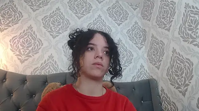 EmmaCowperr online show from 03/08/25, 04:17