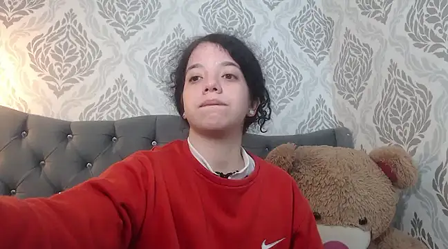 EmmaCowperr online show from 03/13/25, 12:13