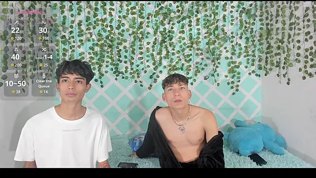 oliverhot2005 online show from 11/16/25, 03:06