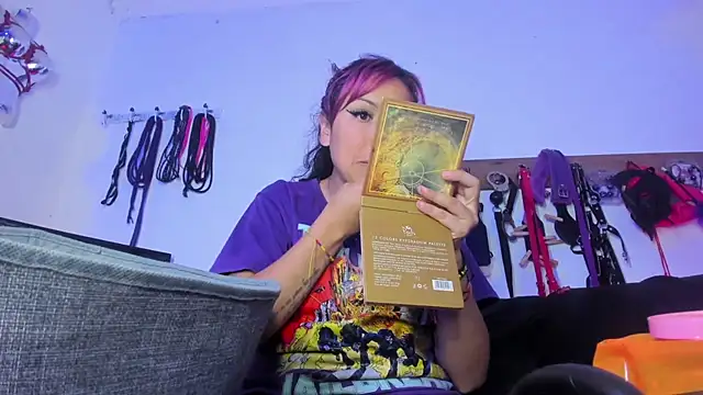 LucyStrike  online show from 02/05/26, 11:20