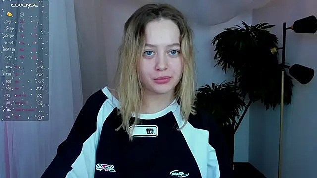 n0 nude online show from 01/18/25, 12:15