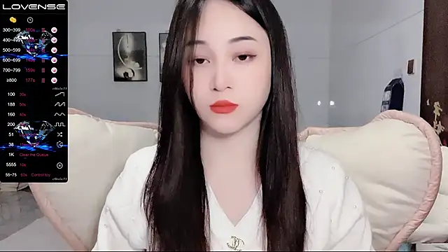 Snapshot of kolll88 chatting on 01/17/25, 02:29 kolll88 online show from 01/17/25, 02:29