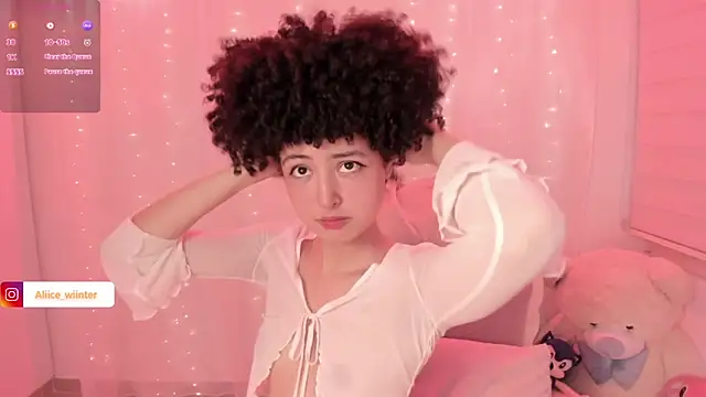 Alice winter  online show from 11/05/25, 06:08