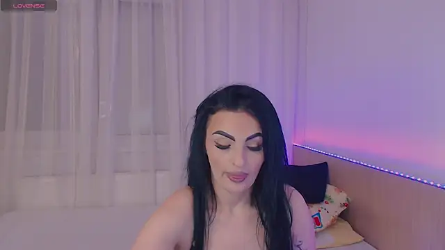 Snapshot of jesselines_ chatting on 05/17/26, 04:14 jesselines online show from 05/17/26, 04:14