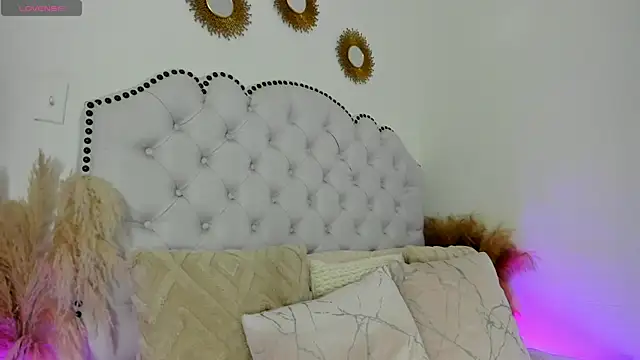 Ashleyjenner  online show from 01/25/25, 12:48