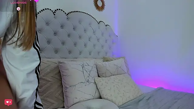 Ashleyjenner  online show from 03/17/25, 10:28