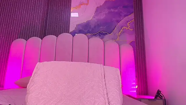 hot dione online show from 01/08/26, 07:16