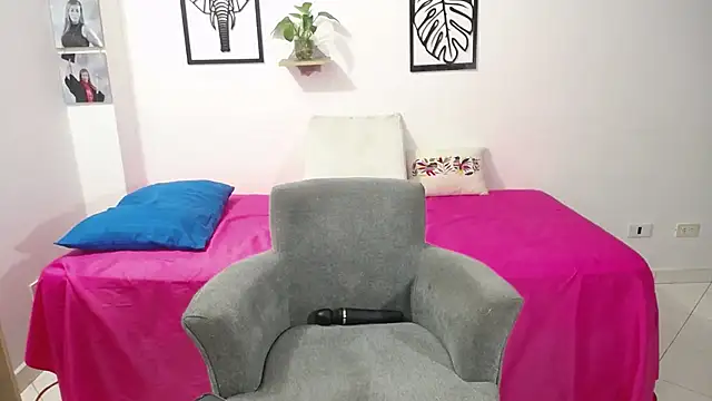 renata salinas 1 online show from 03/01/25, 07:59