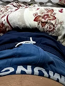 Snapshot of _devildick chatting on 03/06/25, 05:00 devildick online show from 03/06/25, 05:00