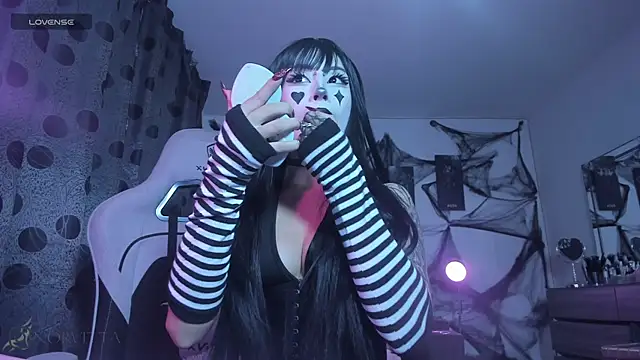 satanbabee online show from 10/22/25, 10:42