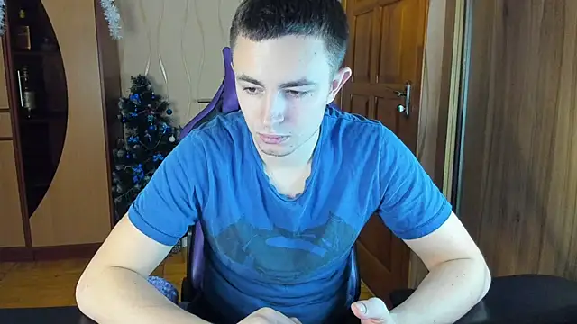 Snapshot of bigmark033 chatting on 01/17/25, 01:03 bigmark033 online show from 01/17/25, 01:03