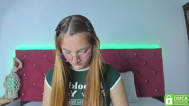 Ruth harvey  online show from 01/28/25, 12:43