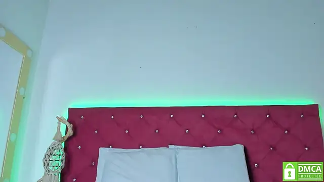 Ruth harvey  online show from 02/22/25, 01:24