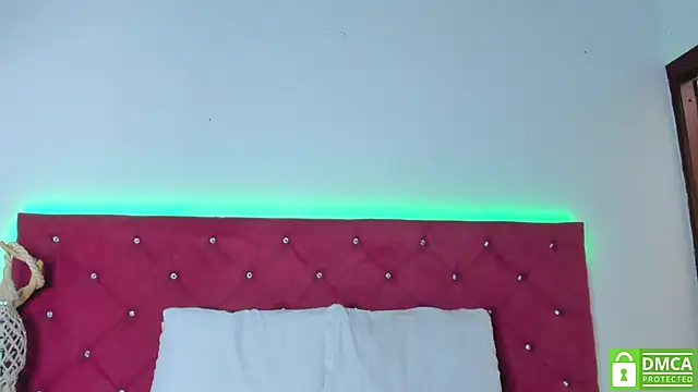 Ruth harvey  online show from 03/01/25, 01:18