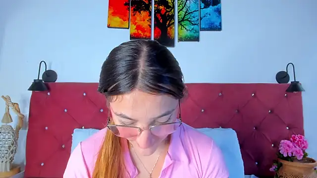 Ruth harvey  online show from 11/07/25, 01:44