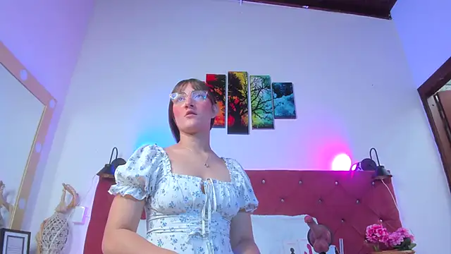 Ruth harvey  online show from 11/23/25, 02:06