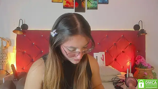 Ruth harvey  online show from 03/24/26, 01:27