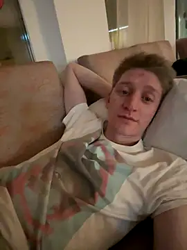 Snapshot of jerk_it_out69 chatting on 10/12/25, 11:37 jerk it out69 online show from 10/12/25, 11:37