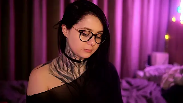 Snapshot of AcidPie chatting on 01/16/25, 01:06 AcidPie online show from 01/16/25, 01:06