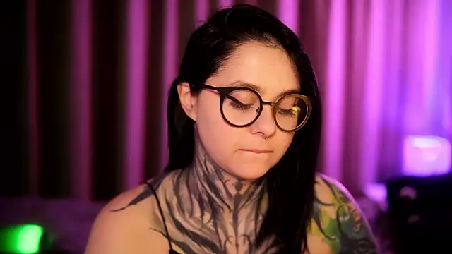 Snapshot of AcidPie chatting on 01/17/25, 02:29 AcidPie online show from 01/17/25, 02:29