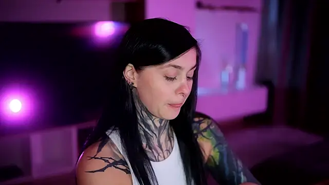 Snapshot of AcidPie chatting on 09/30/25, 07:19 AcidPie online show from 09/30/25, 07:19