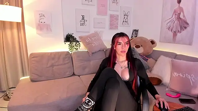 Nicolle foxy online show from 02/13/25, 03:18